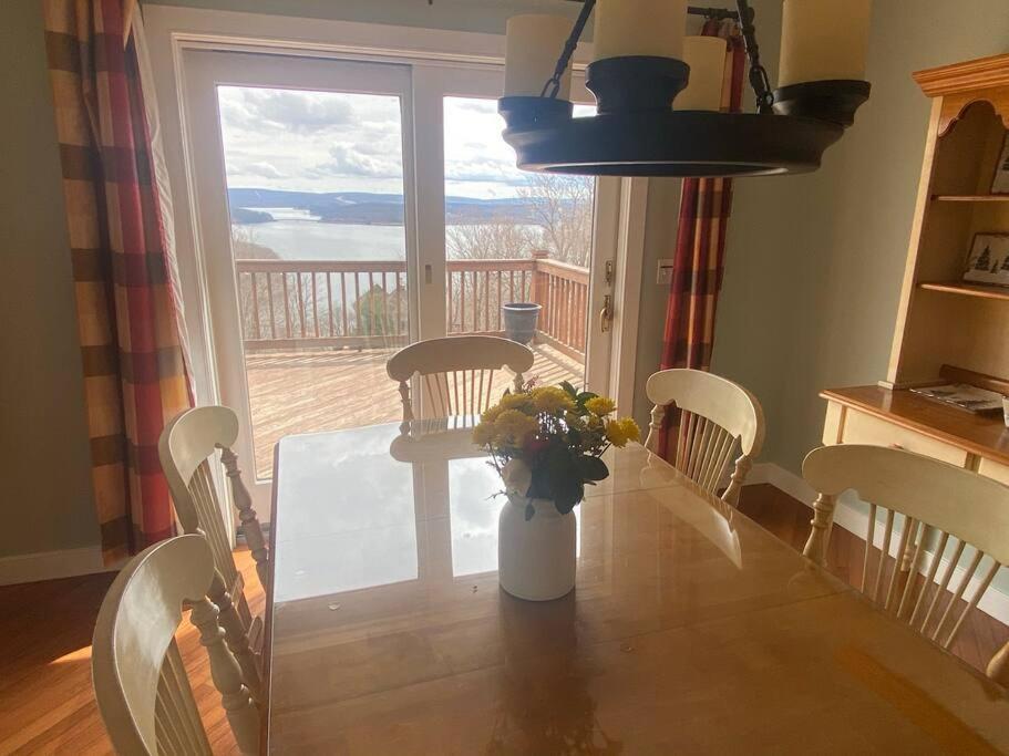 Villa Primo Vista! Spectacular views, Dock Slip, Hot Tub McHenry Exterior foto